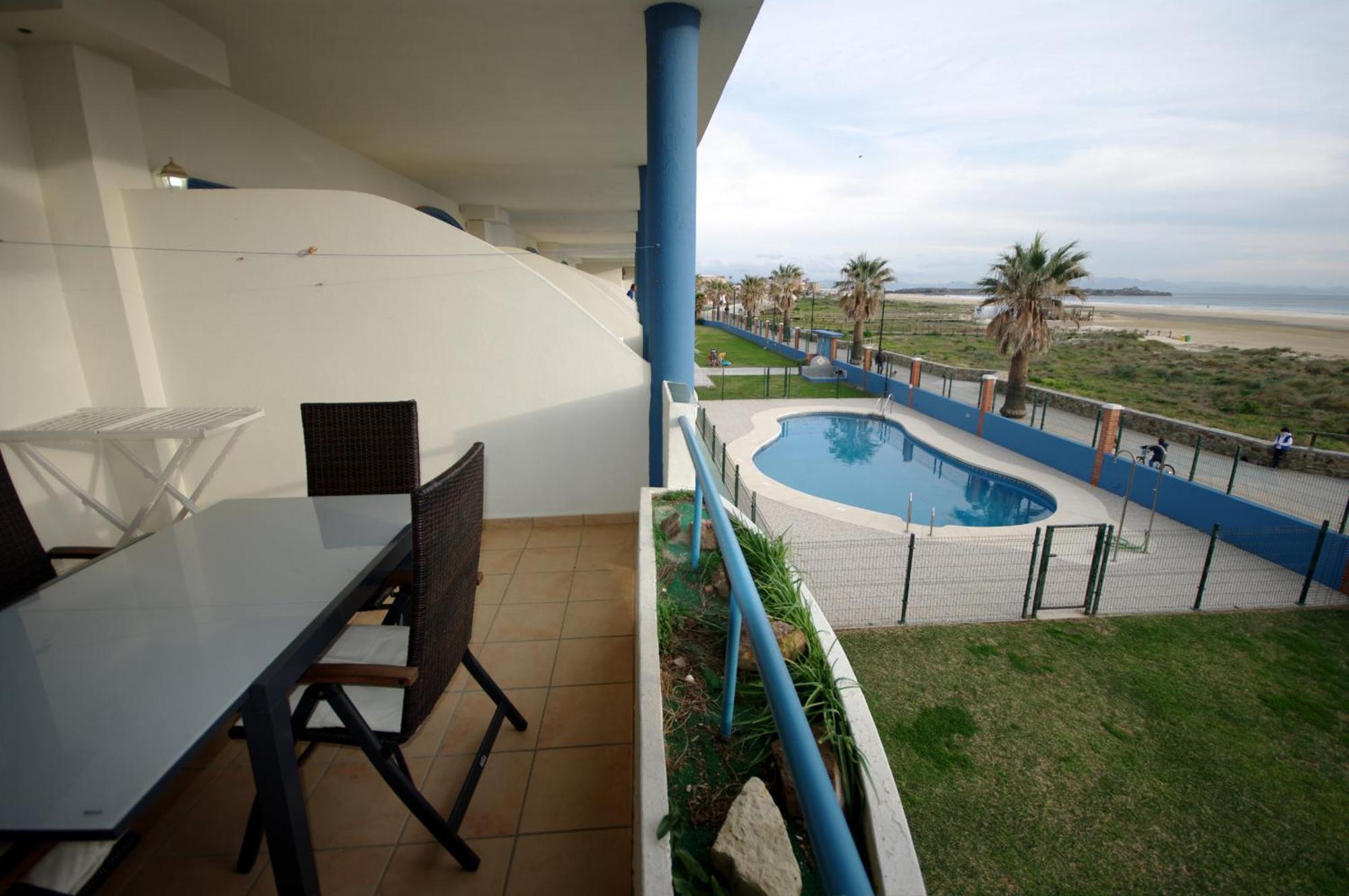 Livingtarifa Apartamento Agaporni Екстериор снимка
